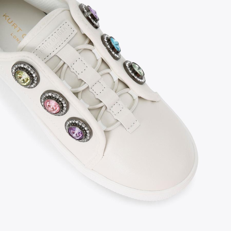 メアリー MINI LANEY OCTAVIA Bone Crystal Sneaker by KURT GEIGER LONDON