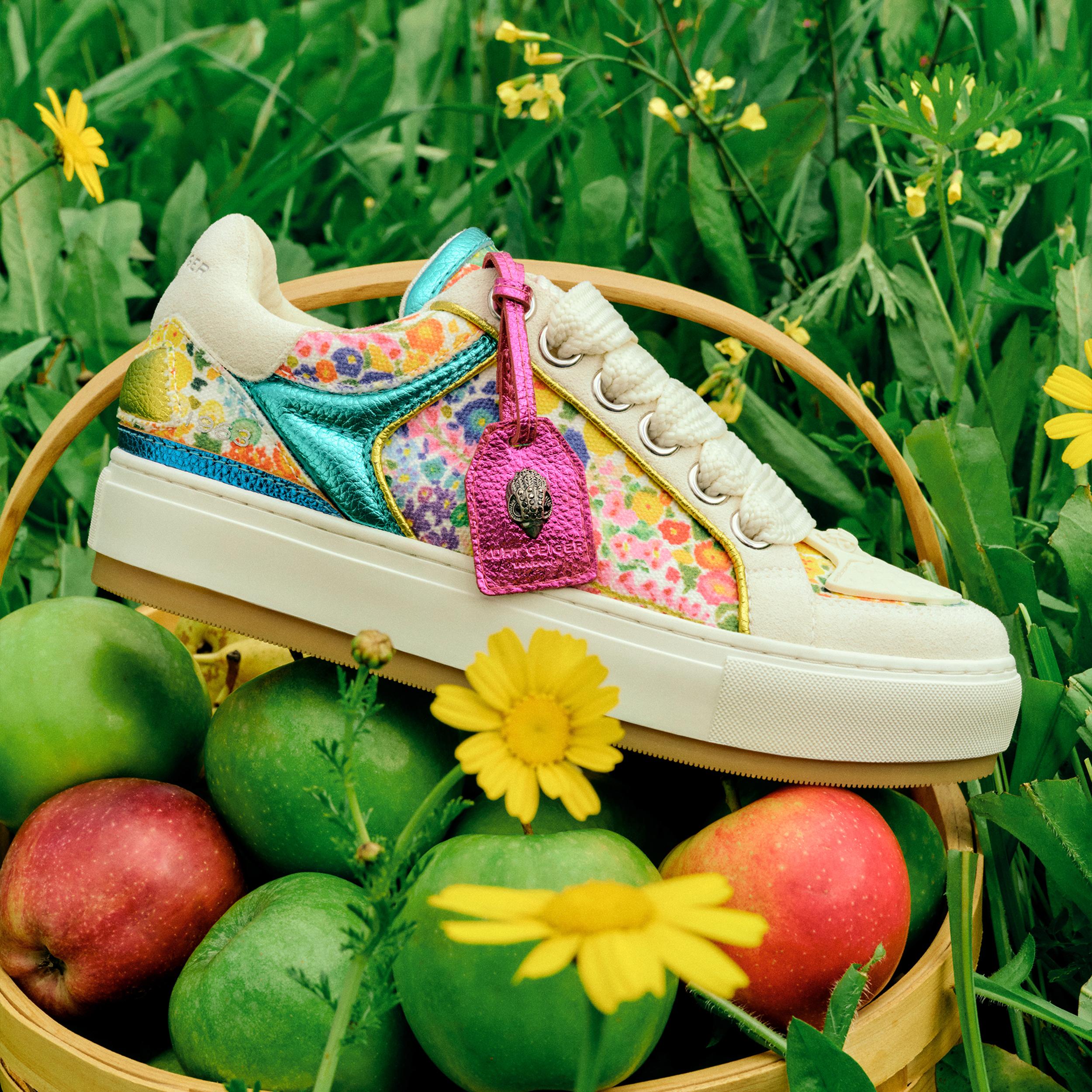 FC SOUTHBANK TAG Floral Couture Tag Sneaker by KURT GEIGER LONDON