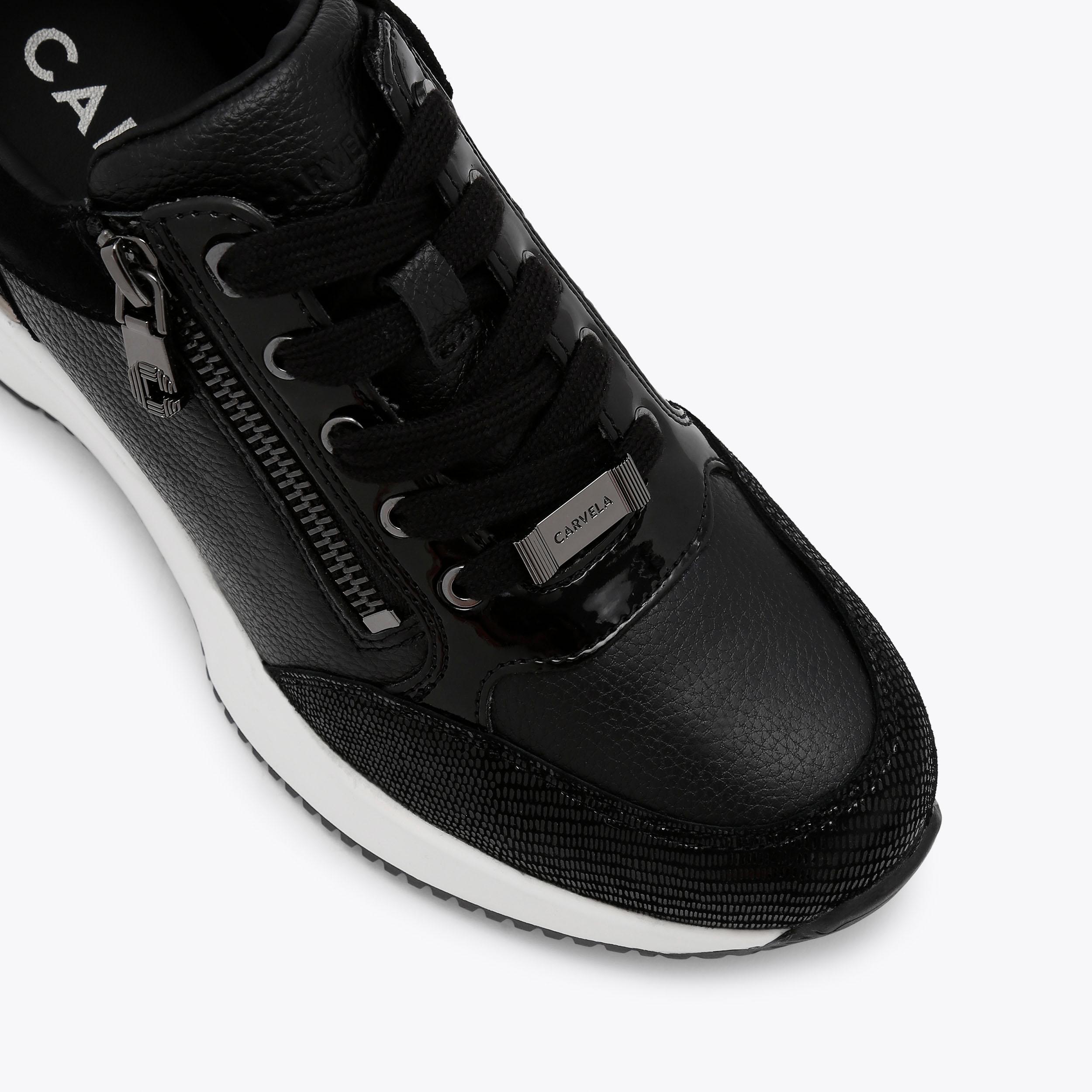 Carvela lively online