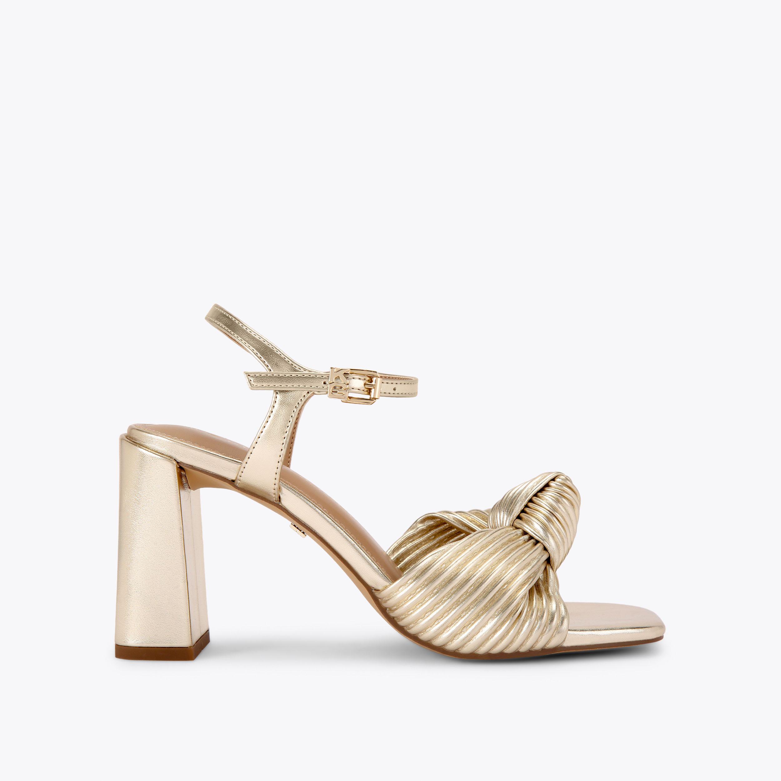 Signet Heel - metallics