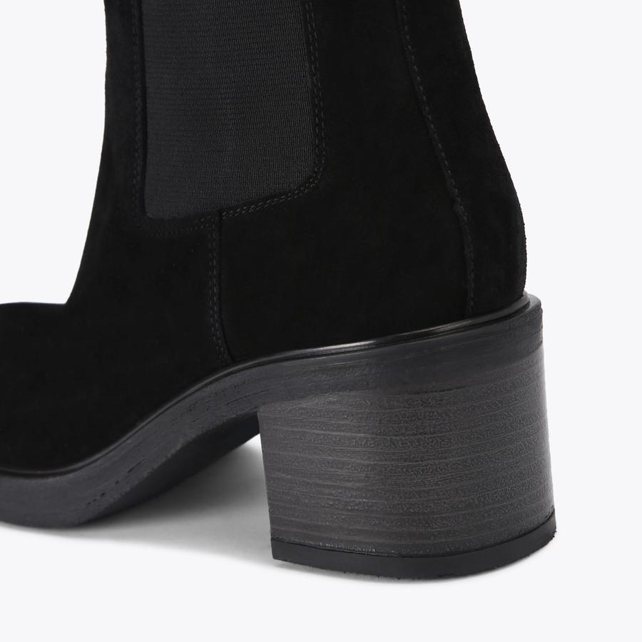 Bottines Ankle Boots Halmanera X Chuckies En Daim Noir Taille 35 - Occasion