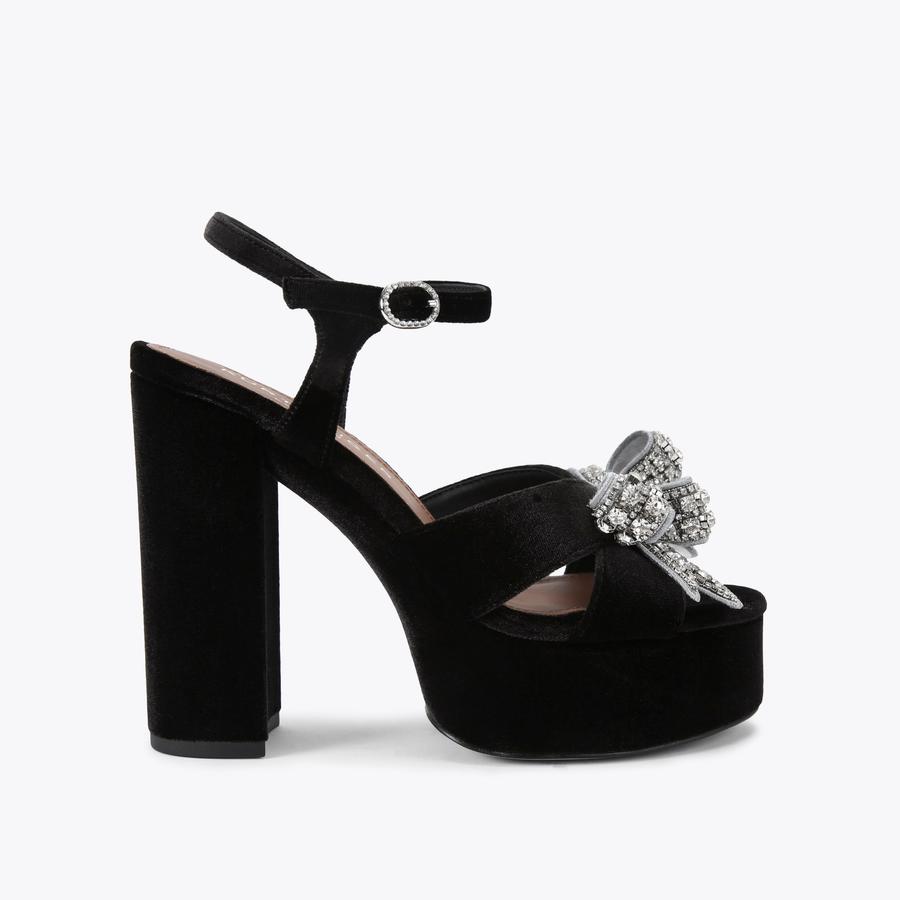 靴 BOW PLATFORM SANDALS BOW PLATFORM SANDAL Black Velvet Platform Heel by KURT